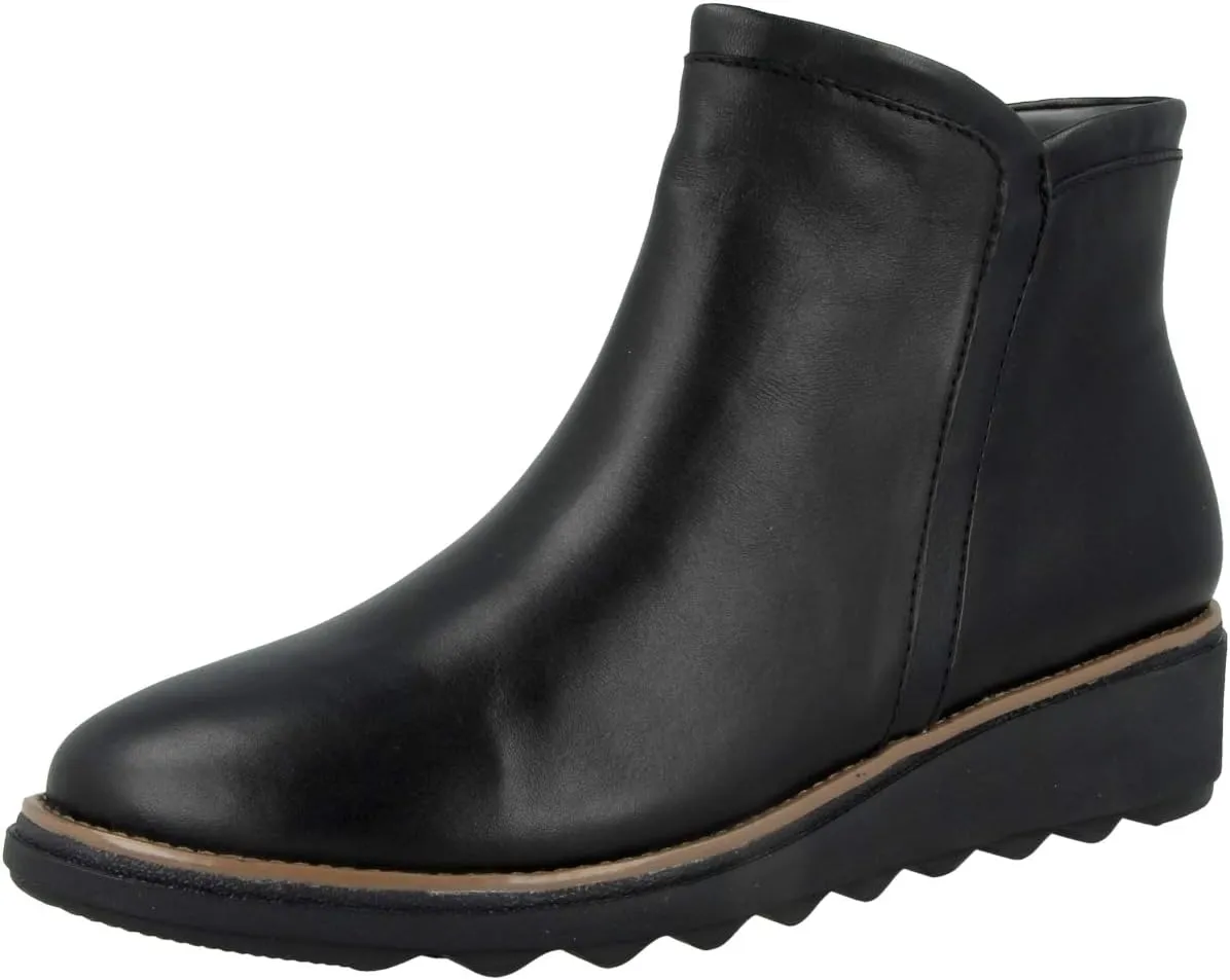 Clarks Girl's Sharon Heights Ankle Boot, 6 us