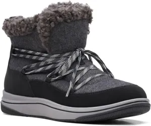 Clarks Women's Breeze Glacier Ankle Boot