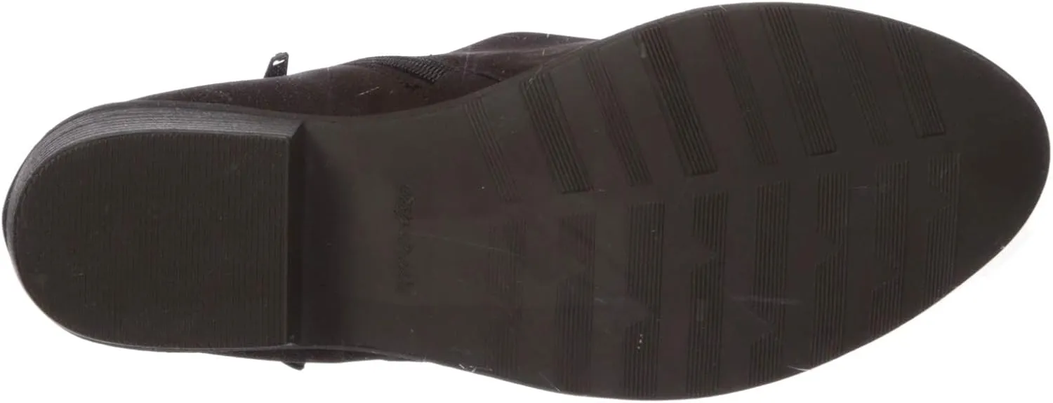Easy Street Women's Gusto Ankle Boot