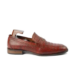 Embossed Solid Leather Penny Loafer
