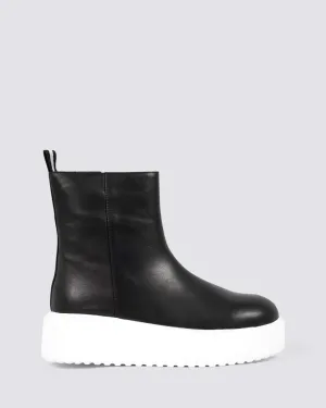 HIDE ANKLE BOOT BLACK LEATHER