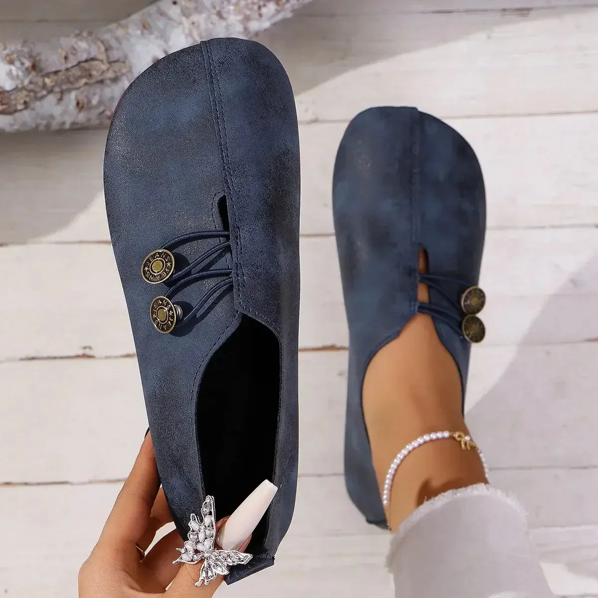 Micaela | Suede Loafer