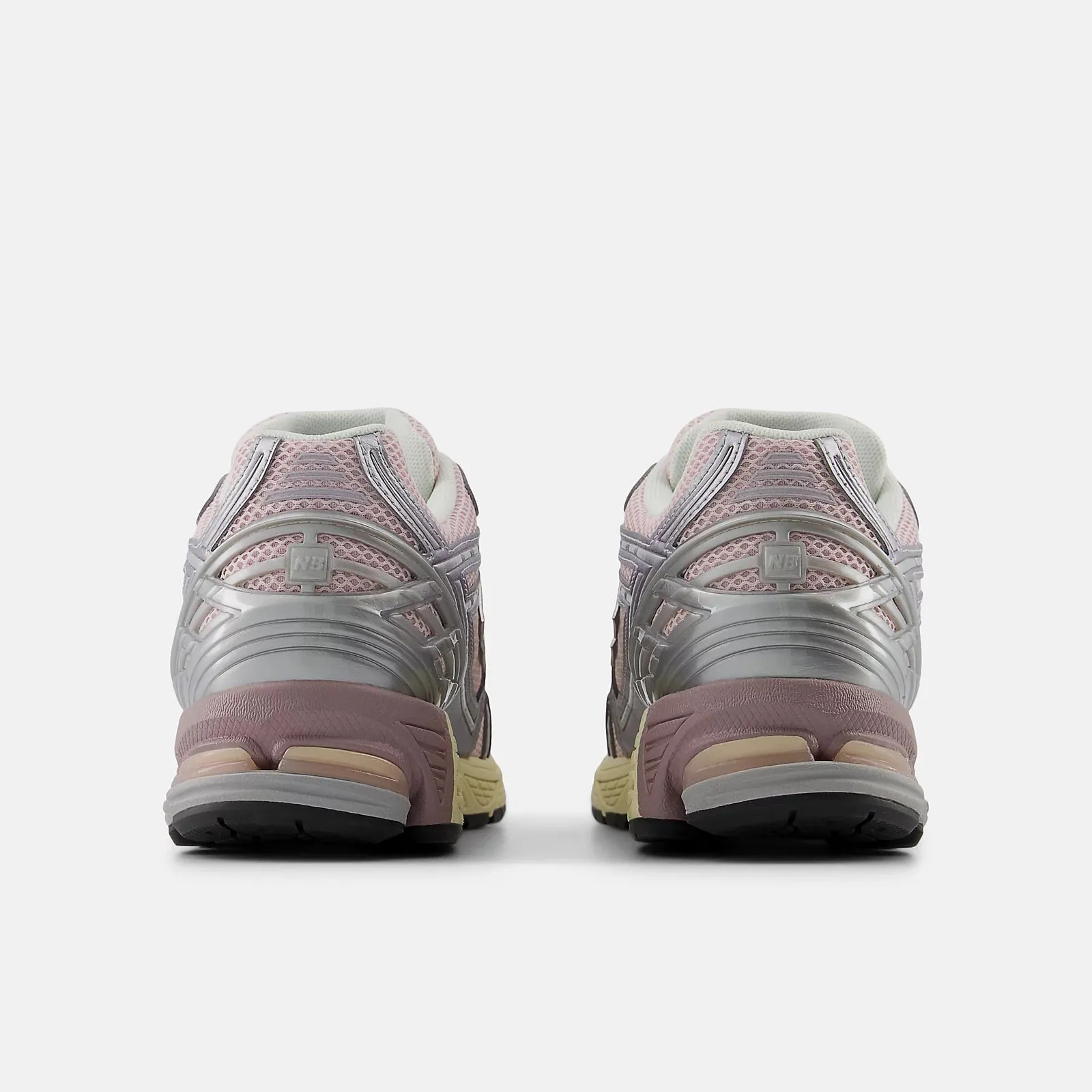 New Balance 1906R Rose Sugar