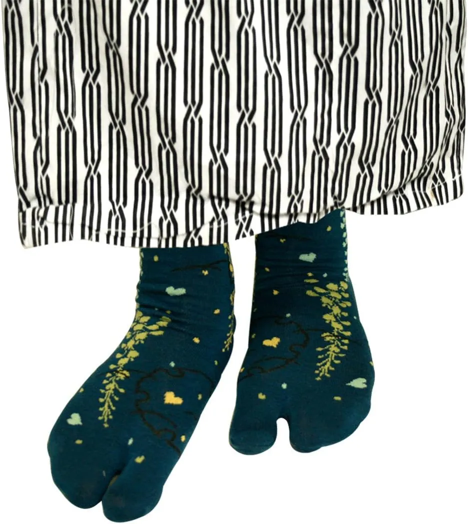 Wrapables Tabi Flip-Flop Socks (Set of 3)